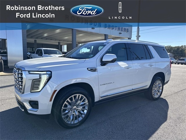 2025 GMC Yukon Denali's photo