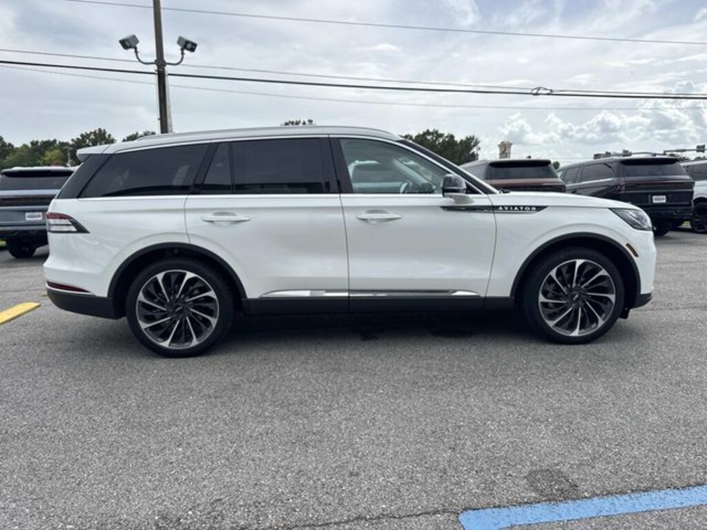 New 2026 Lincoln Aviator Reserve® SUV