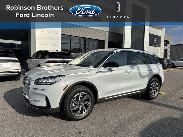 2026 Lincoln Corsair Premiere's photo