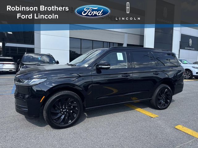 2027 Lincoln Navigator Reserve
