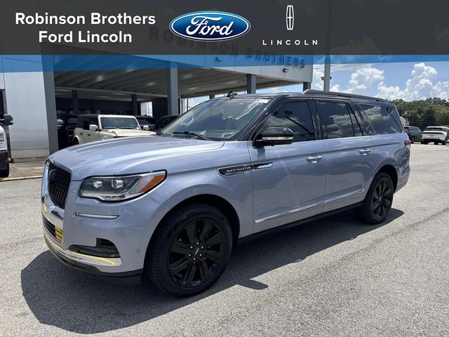 2023 Lincoln Navigator L