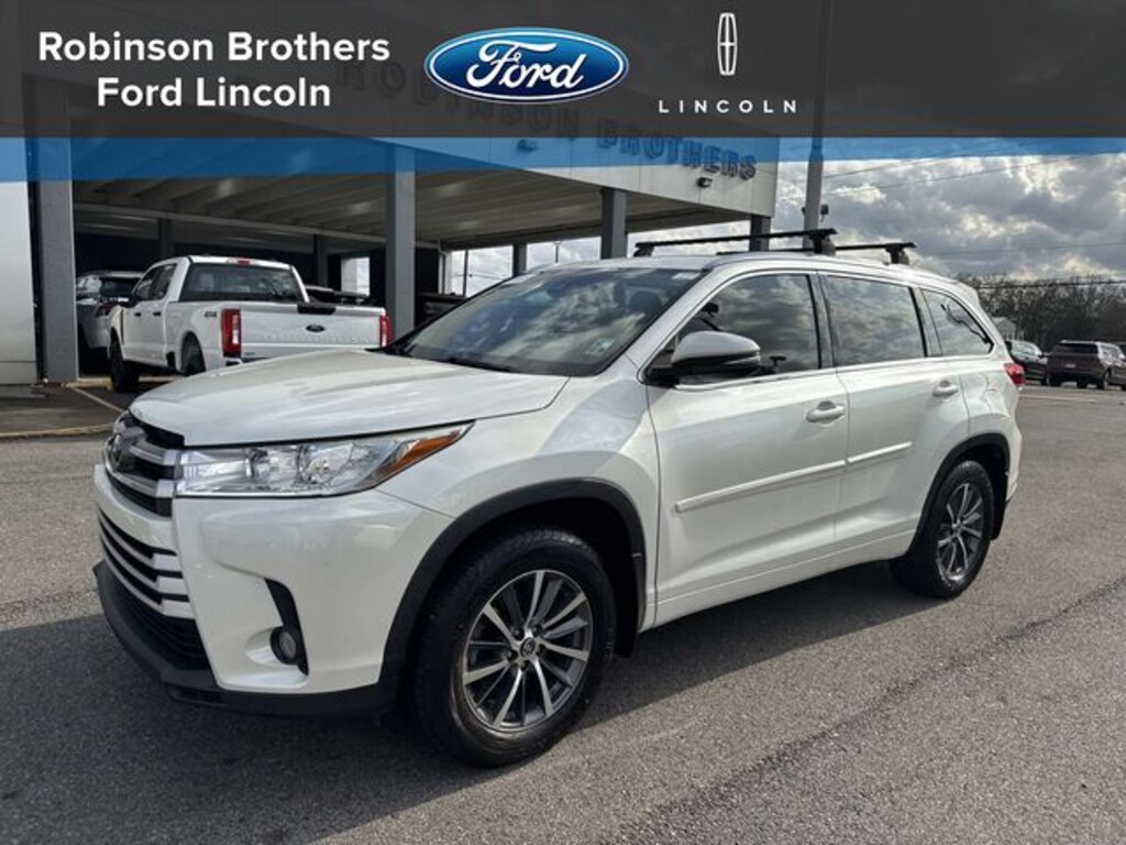 Certified 2017 Toyota Highlander XLE SUV