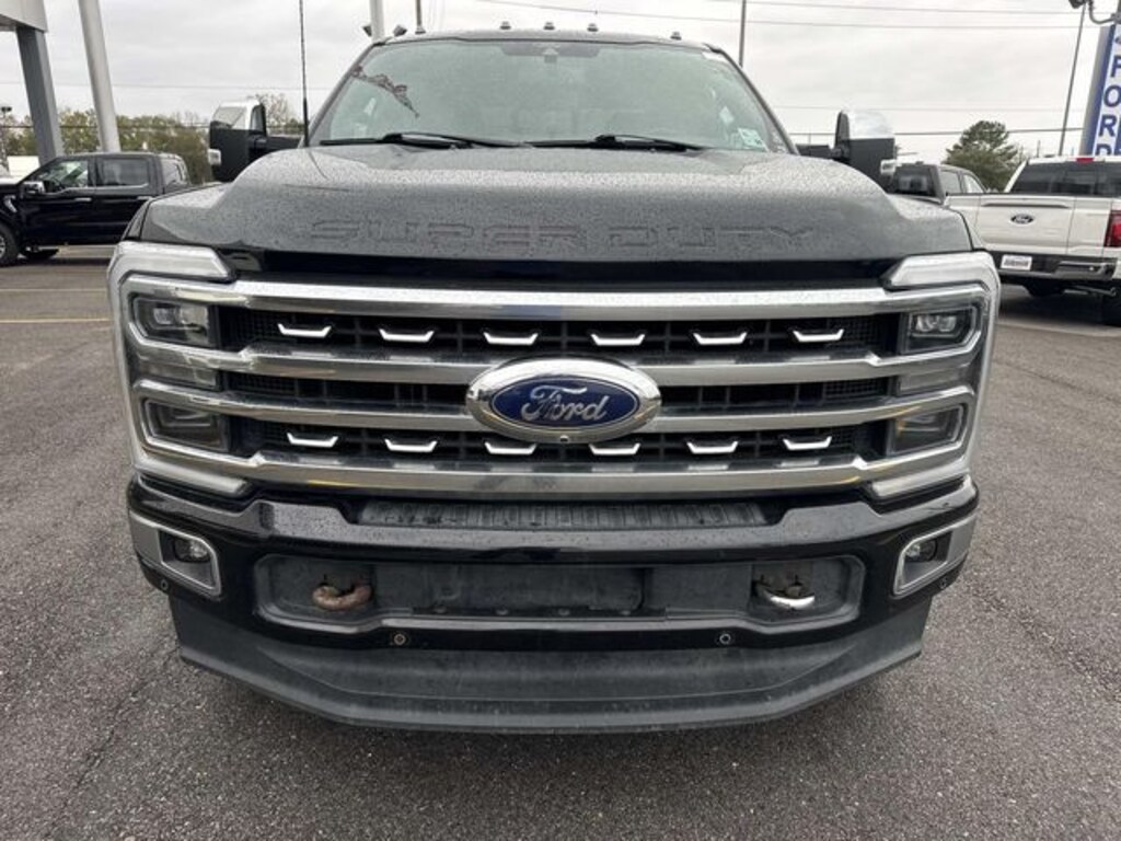 Used 2024 Ford F-250SD Platinum Truck