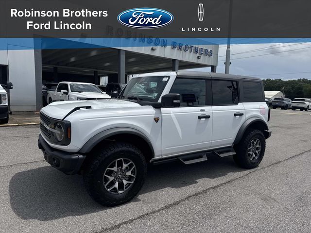 2023 Ford Bronco Badlands 4x4's photo