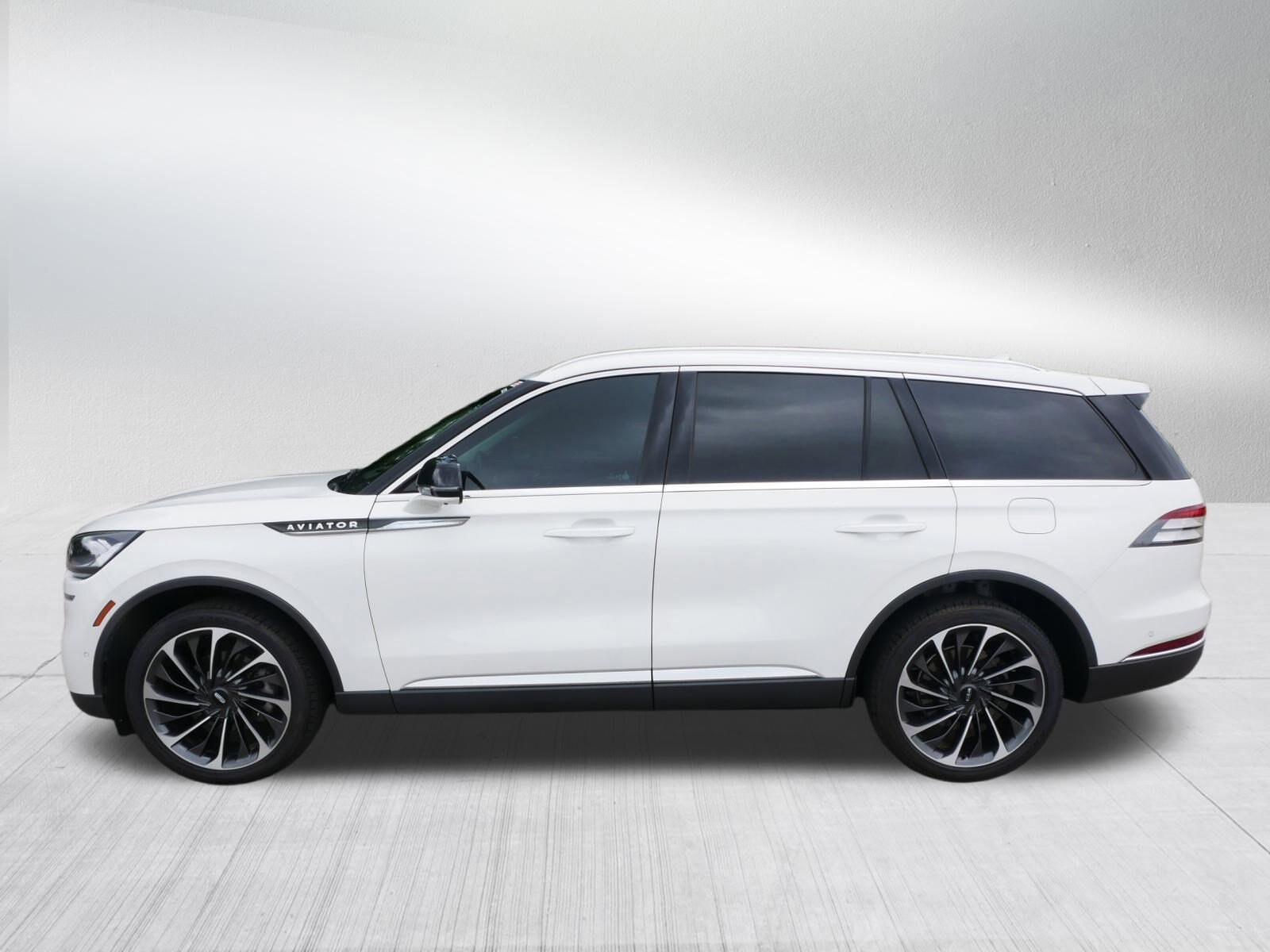 2022 Lincoln Aviator Reserve photo 4