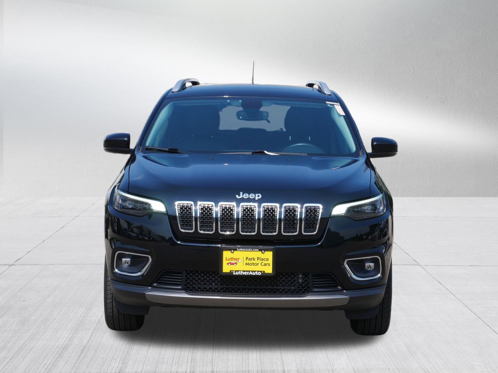 2019 Jeep Cherokee Limited photo 2