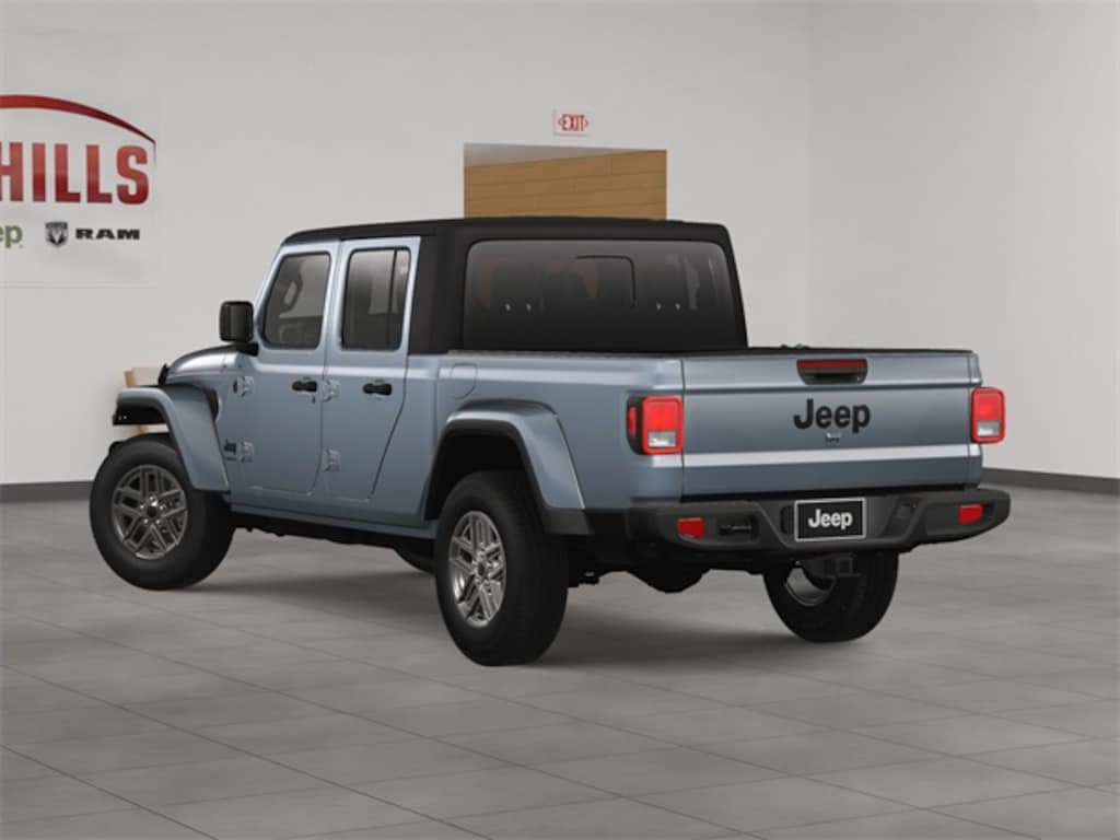 New 2025 Jeep Gladiator SPORT S 4X4 Pickup