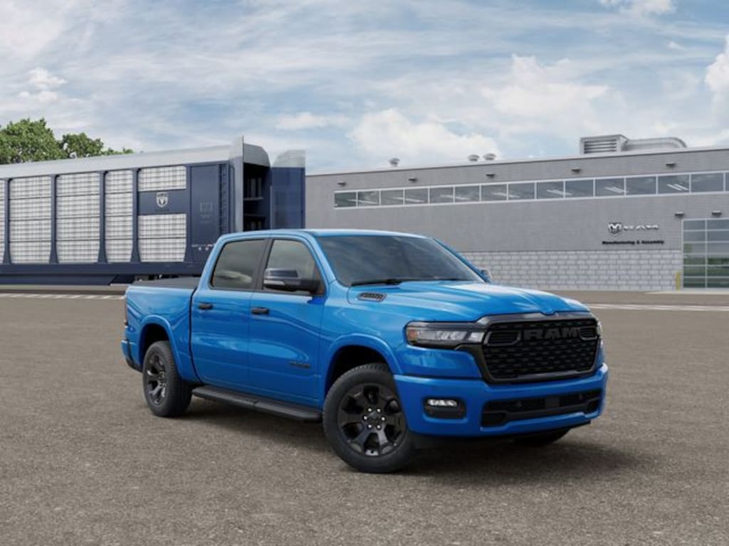 New 2026 Ram 1500 BIG HORN CREW CAB 4X4 5'7 BOX Pickup