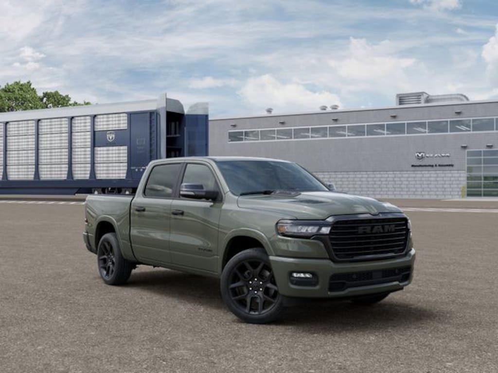 New 2026 Ram 1500 LARAMIE CREW CAB 4X4 5'7 BOX Pickup