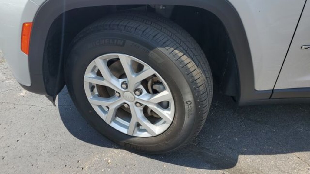 Used 2023 Jeep Grand Cherokee L Limited SUV