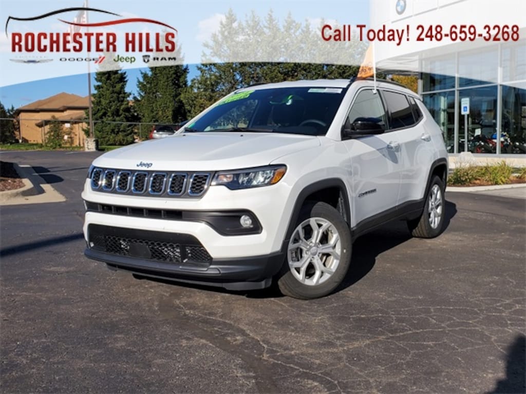Used 2024 Jeep Compass Latitude SUV