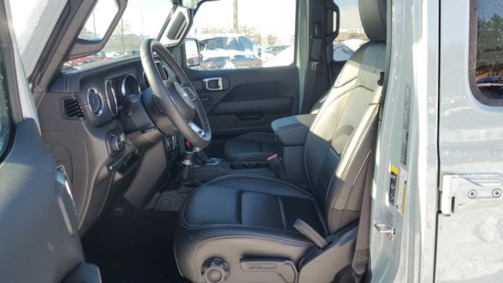 Used 2023 Jeep Wrangler 4xe Sahara SUV