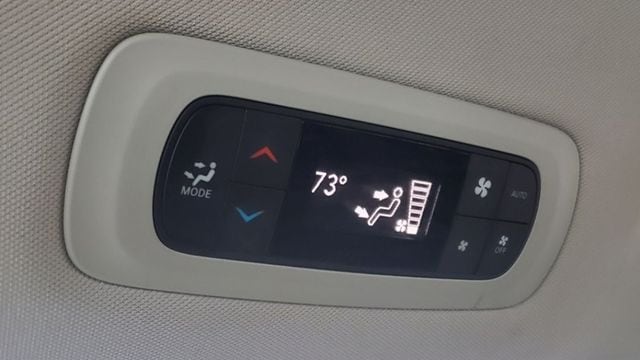 2024 Chrysler Pacifica Touring L - Photo 22