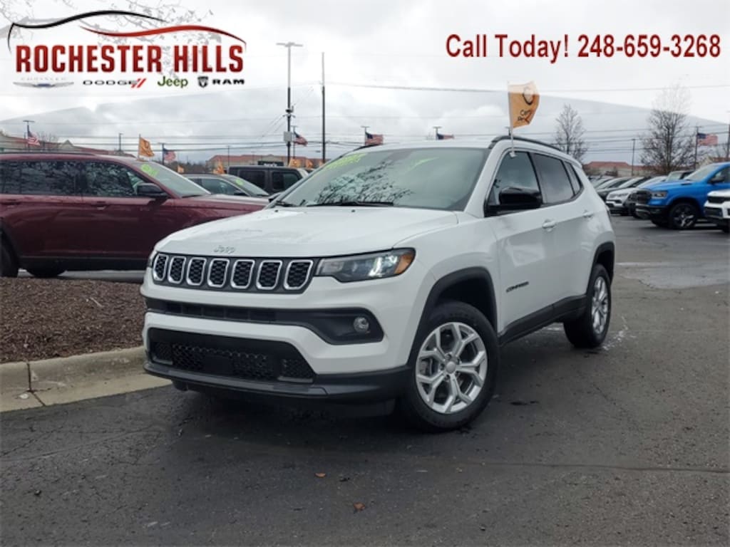 Used 2024 Jeep Compass Latitude SUV