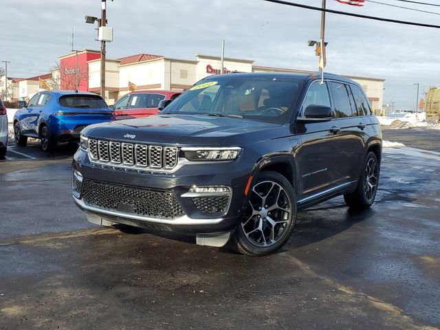 2022 Jeep Grand Cherokee Summit 4xe's photo