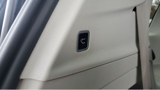 2024 Chrysler Pacifica Touring L - Photo 26
