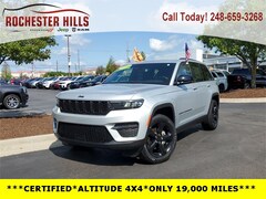 2022 Jeep Grand Cherokee Laredo SUV