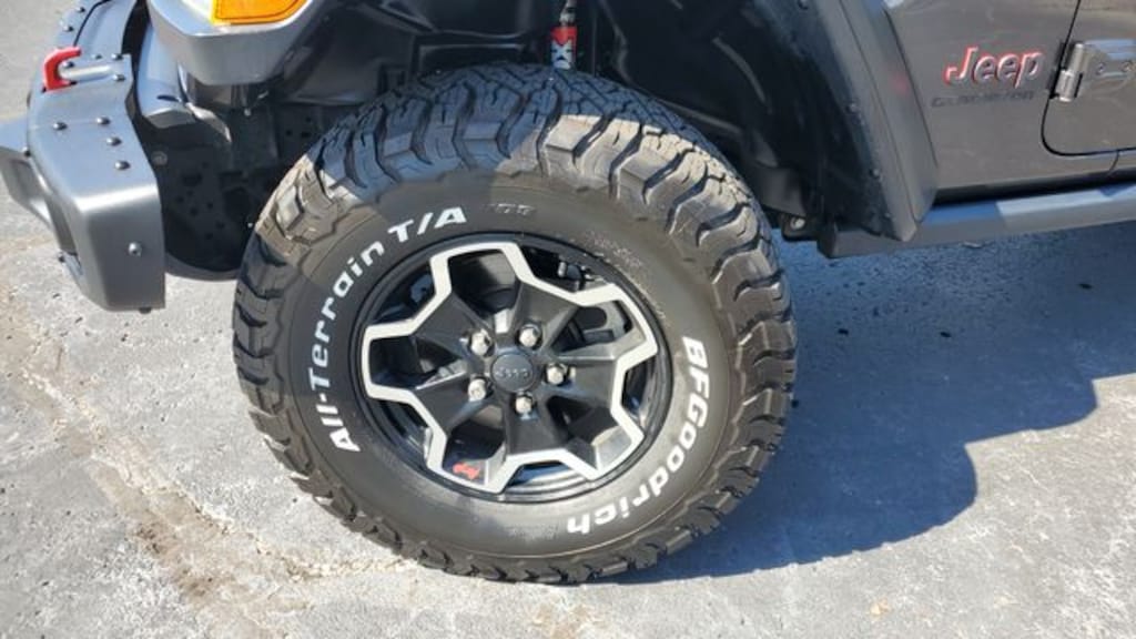 Used 2020 Jeep Gladiator Rubicon Truck Crew Cab