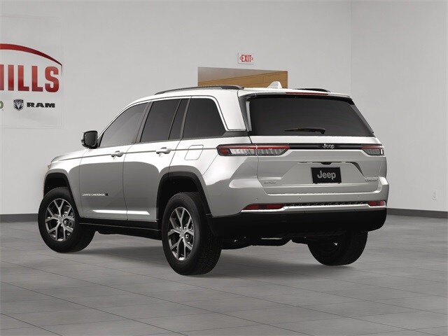 2025 Jeep Grand Cherokee Limited photo 4