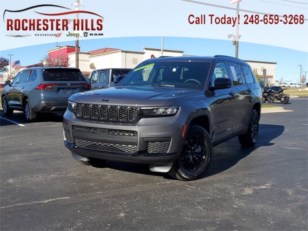 Used 2024 Jeep Grand Cherokee L Laredo SUV