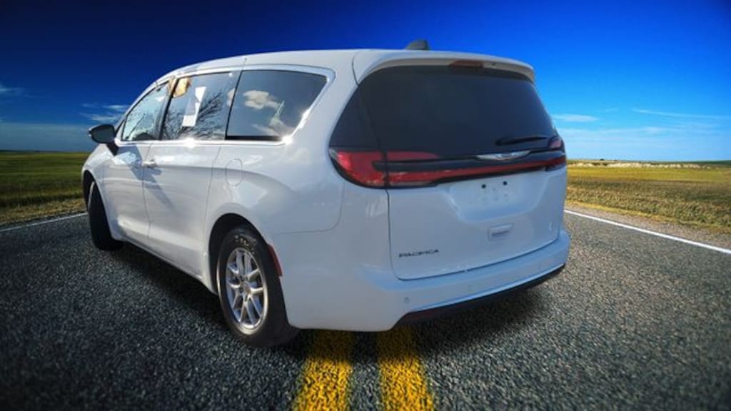 Used 2024 Chrysler Pacifica Touring L Van Passenger Van