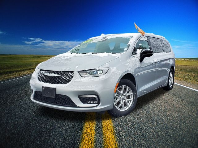 2024 Chrysler Pacifica Touring L - Photo 33