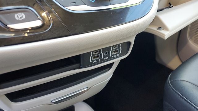 Photo 18