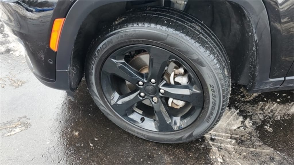 Used 2023 Jeep Grand Cherokee L Limited SUV