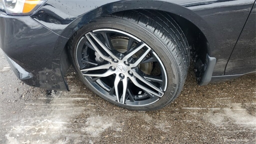 Certified 2022 Honda Accord Hybrid Touring Sedan