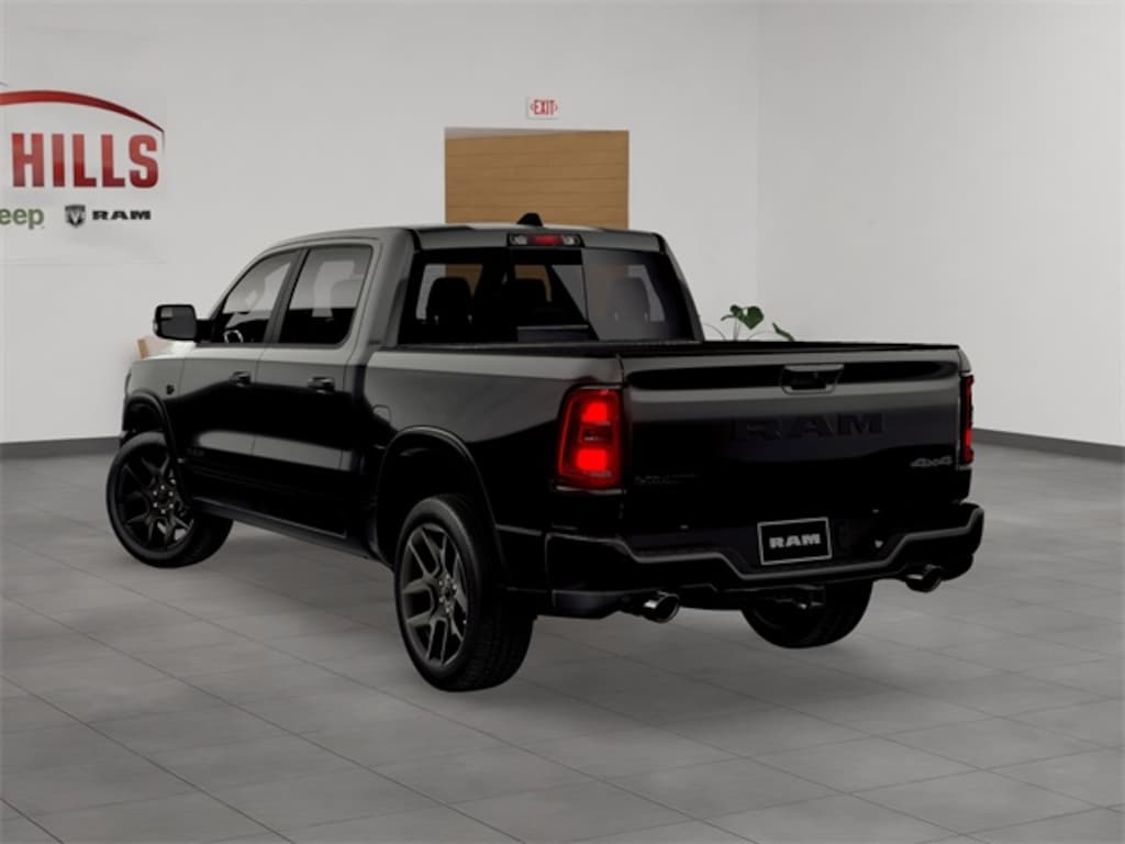 New 2026 Ram 1500 LARAMIE CREW CAB 4X4 5'7 BOX Pickup