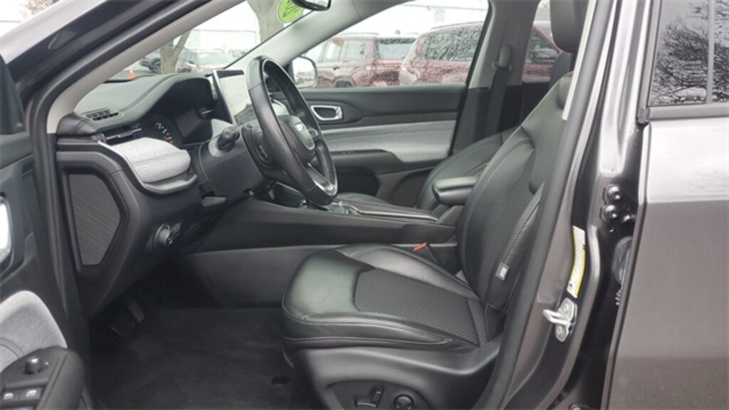 Certified 2022 Jeep Compass Latitude SUV