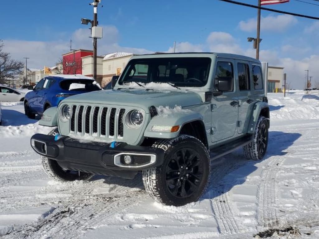 Used 2023 Jeep Wrangler 4xe Sahara SUV