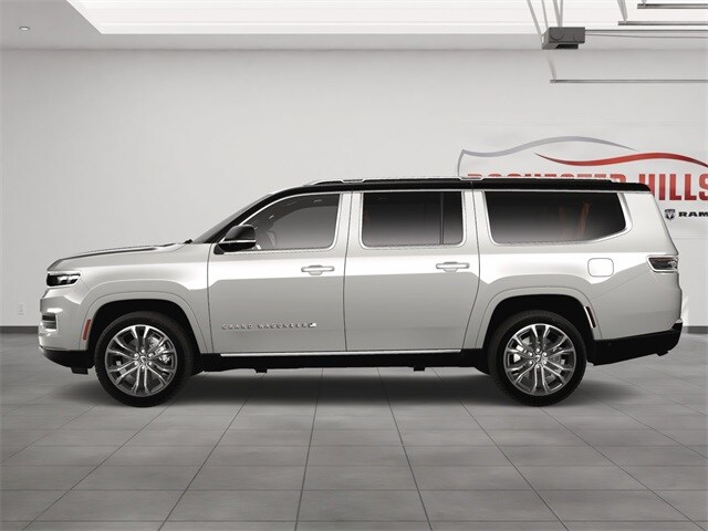 2024 Jeep Grand Wagoneer L III photo 3