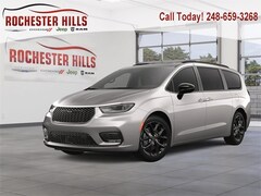 2025 Chrysler Pacifica LIMITED AWD Passenger Van