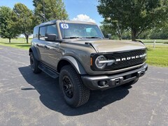 2025 Ford Bronco Badlands SUV