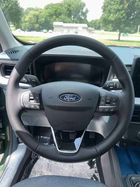 2025 Ford Maverick XLT - Photo 13