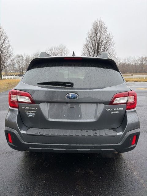 Used 2018 Subaru Outback Limited with VIN 4S4BSENC9J3381040 for sale in Rochester, IN