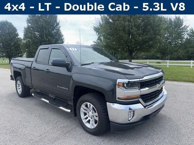 Used 2017 Chevrolet Silverado 1500 LT with VIN 1GCVKREC8HZ172582 for sale in Rochester, IN