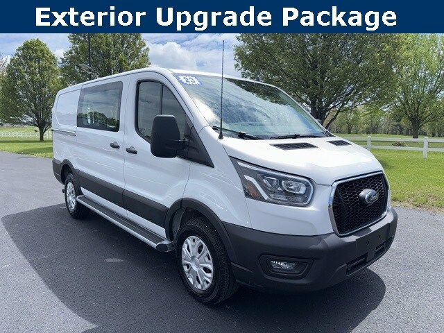 2023 Ford Transit photo 2
