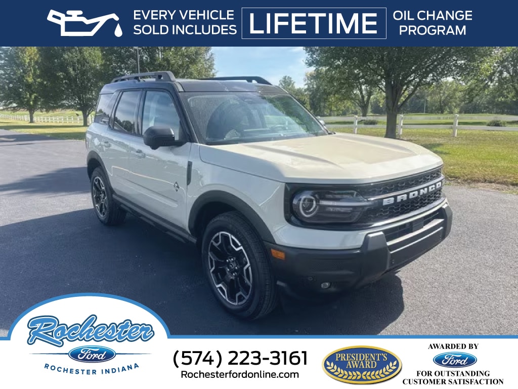 2025 Ford Bronco Sport Outer Banks's photo