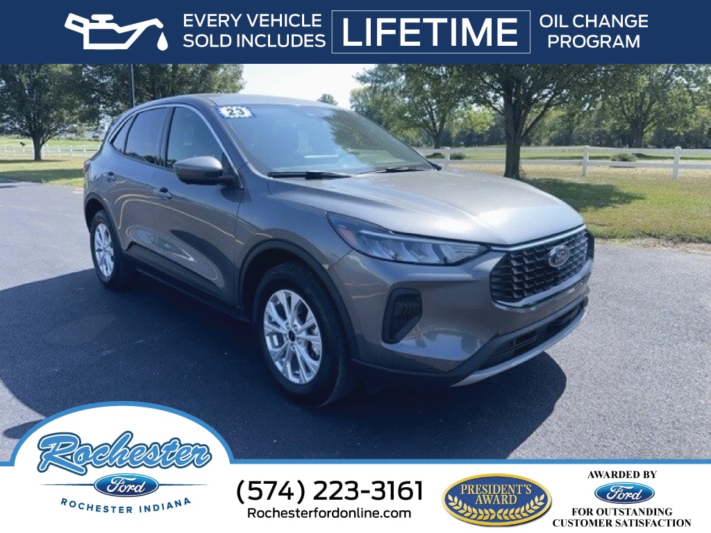 2023 Ford Escape Active's photo