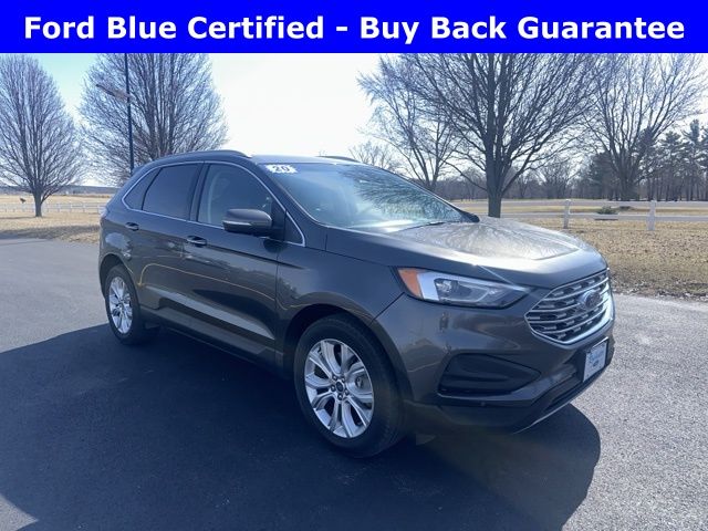 2020 Ford Edge Titanium