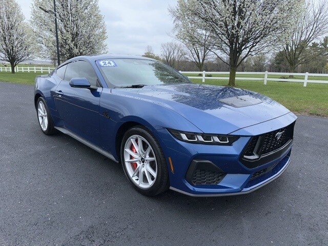 2024 Ford Mustang GT Premium photo 2