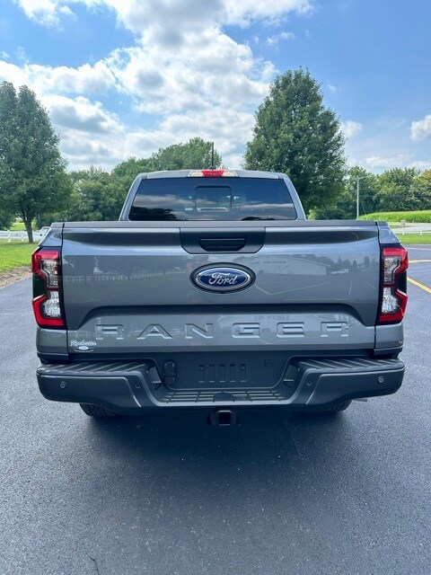 2025 Ford Ranger XLT photo 3