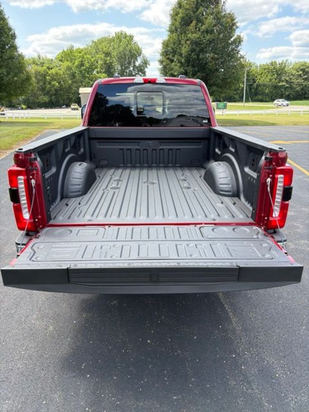 New 2026 Ford Super Duty F-350® Lariat® TRUCK