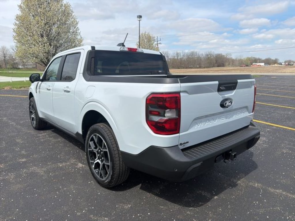 New 2026 Ford Maverick Lariat TRUCK