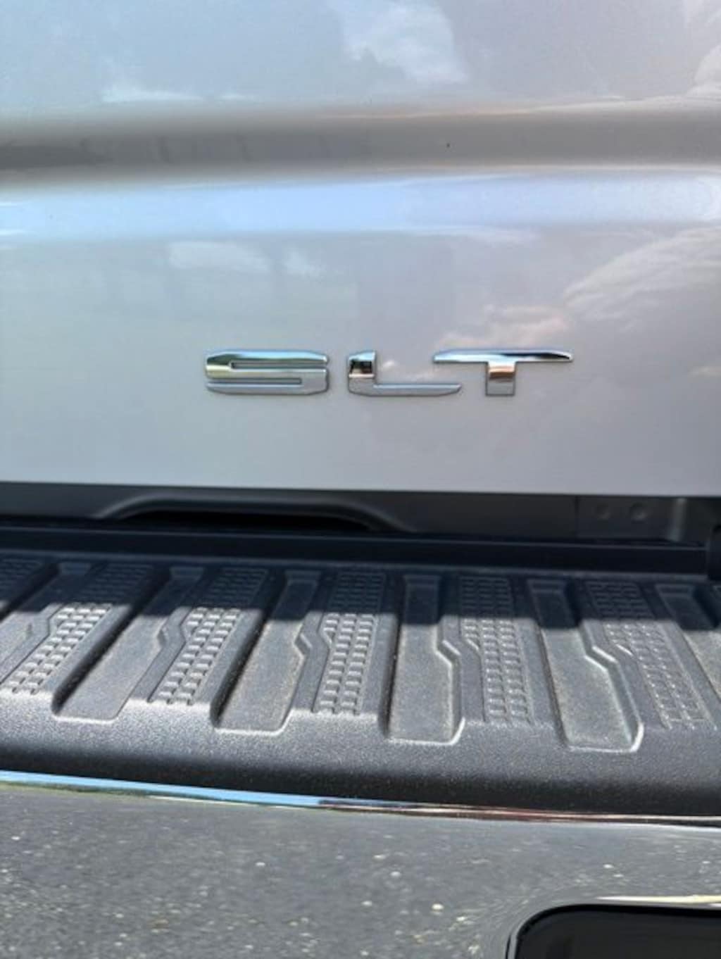Used 2021 GMC Sierra 1500 SLT Truck