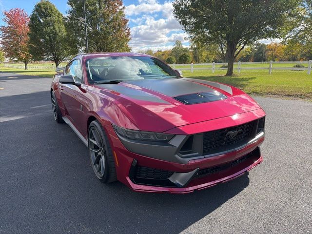 2025 Ford Mustang Dark Horse - Photo 16