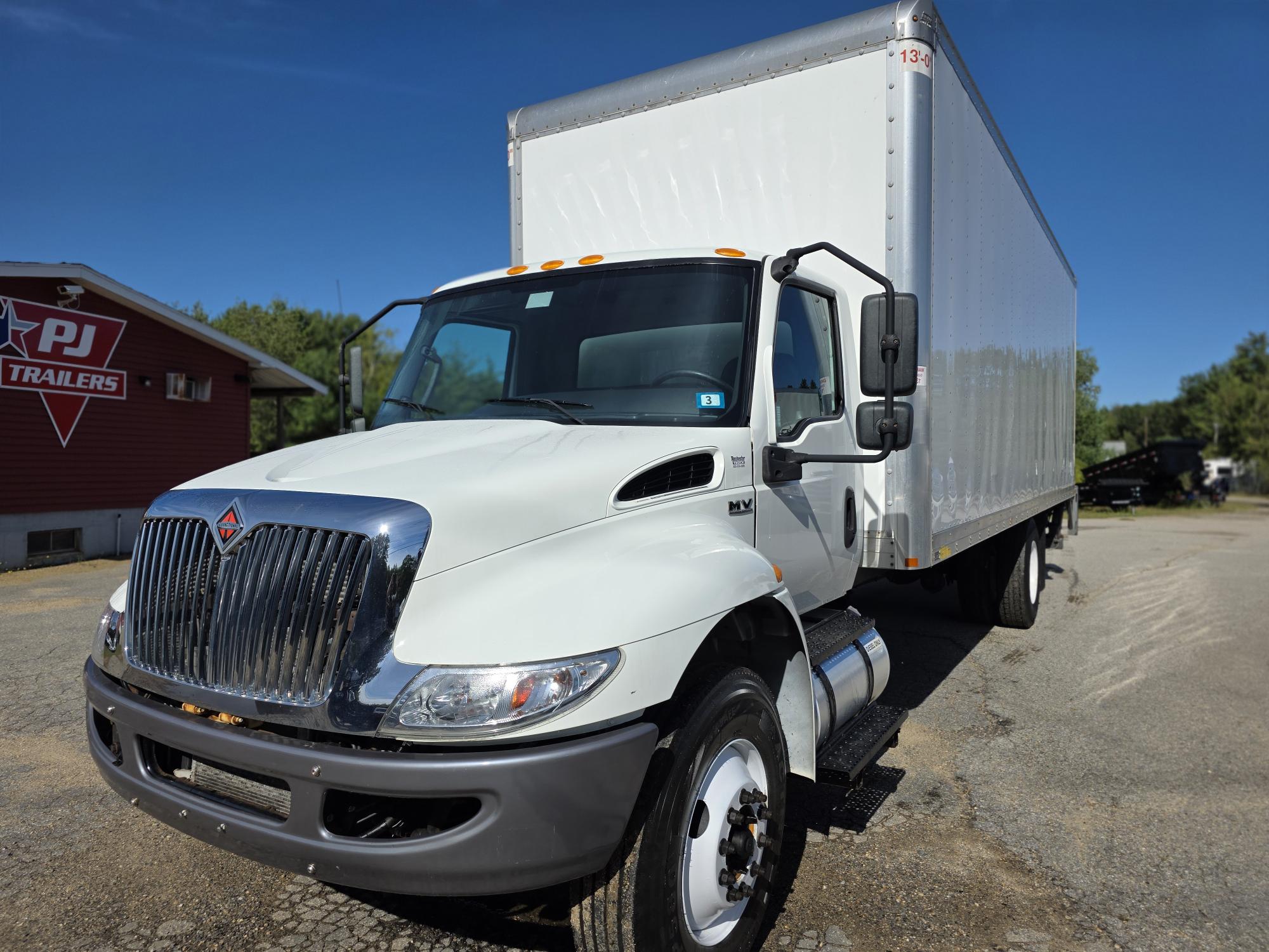 2021 International MV607 MV photo 2