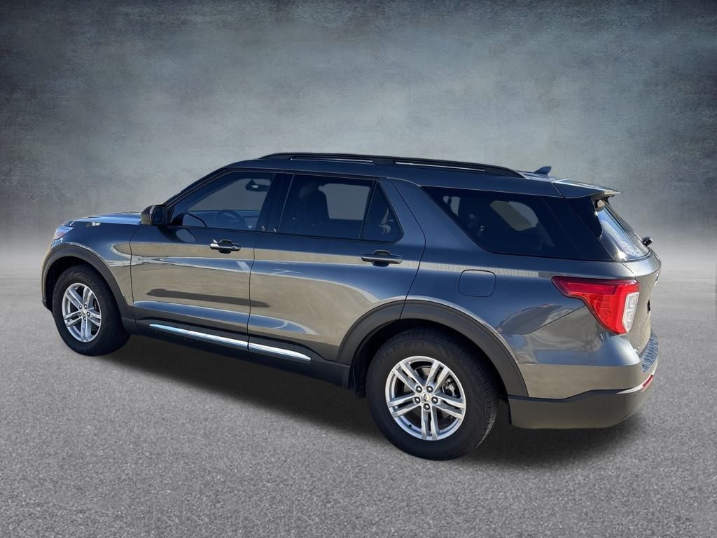 2020 Ford Explorer XLT photo 3